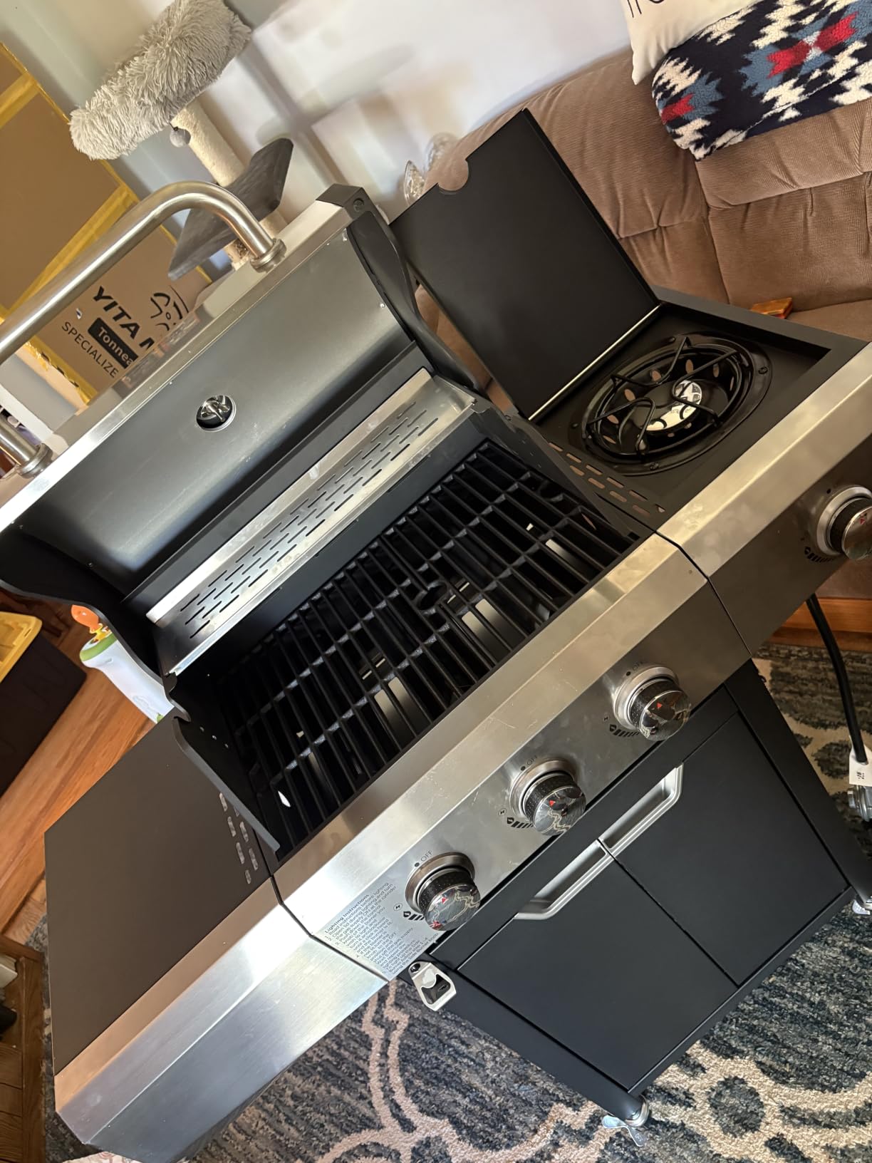 Endark 3-burner propane grill, 37,000 BTU with side-fire function. Stainless steel, enameled cast iron grate, thermometer, wheels. Perfect for patio and garden cooking customer photo 2