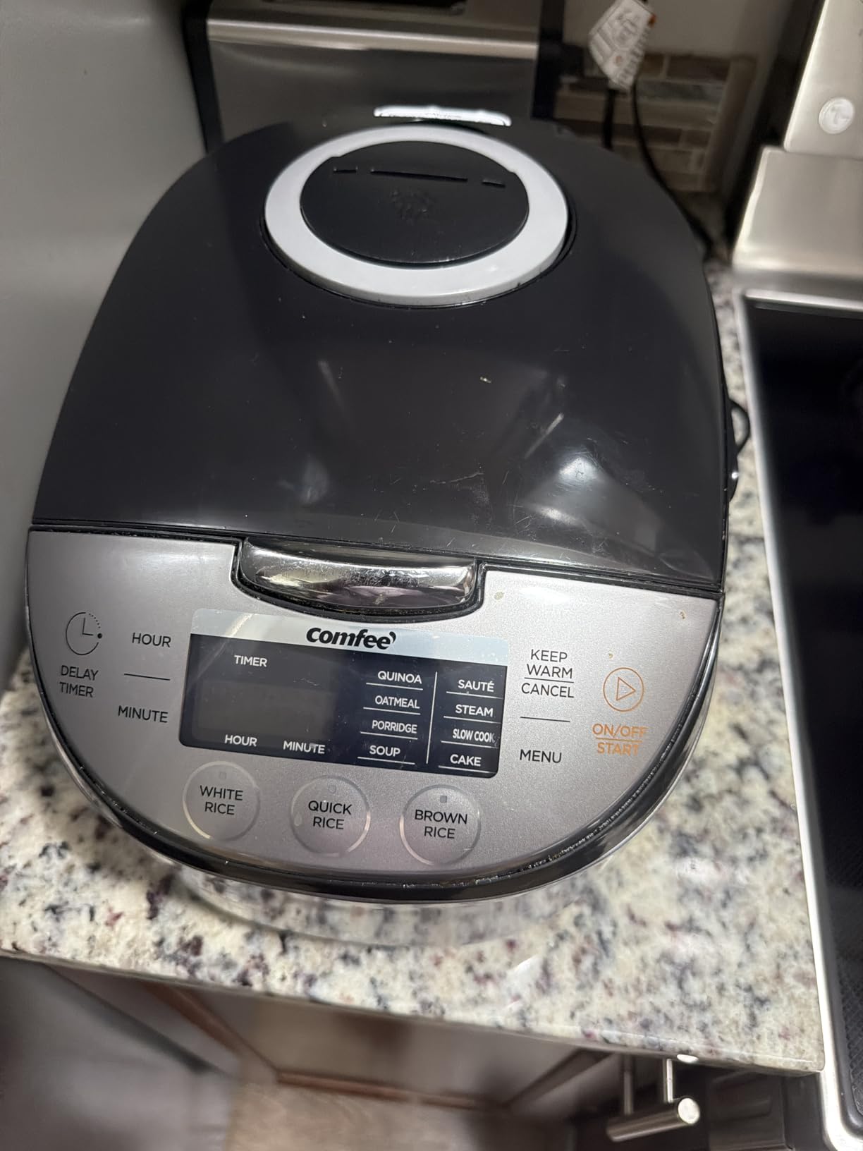 COMFEE' Japanese Style Rice Cooker with Fuzzy Logic, 10-Cups Uncooked Rice, 11 presets customer photo 2