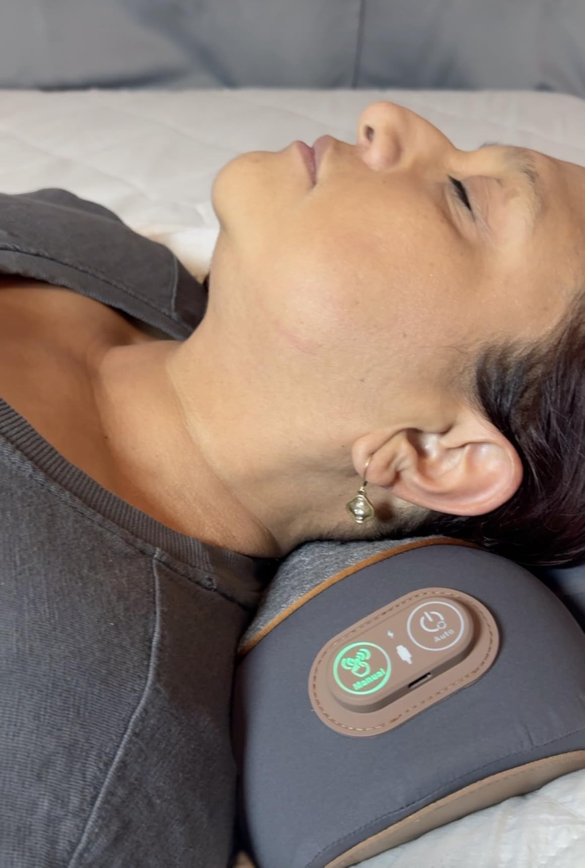 CALLIXE Original TheraPillow - 3-in-1 Neck Massager Pillow with Heat & Gentle Traction, Wireless, USB-C Charging customer photo 2