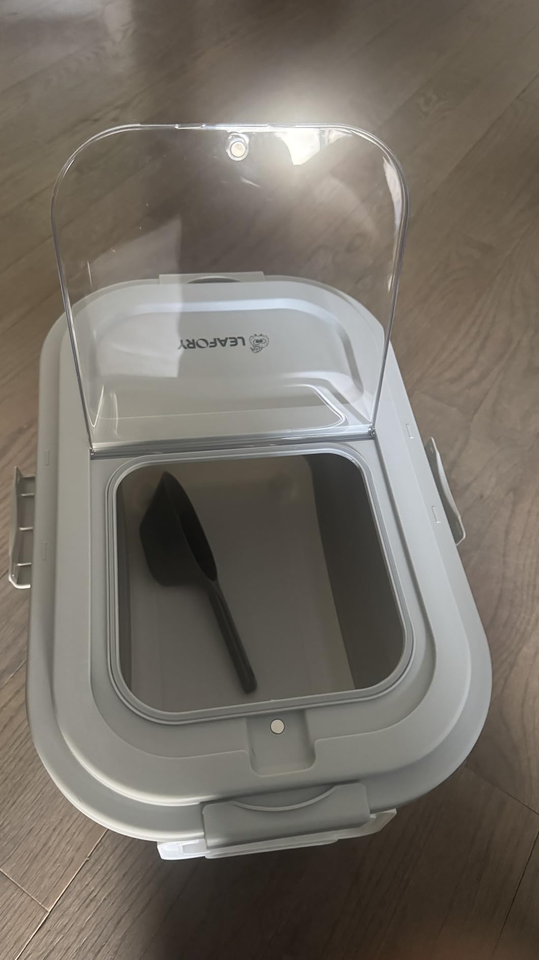 Wood Pellet Storage Container 20-25lbs, Wheeled Bin with Clear Window - Collapsible Pellet Bucket with Secure Locking Lid, Scoop and Labels Included, Gray customer photo 1