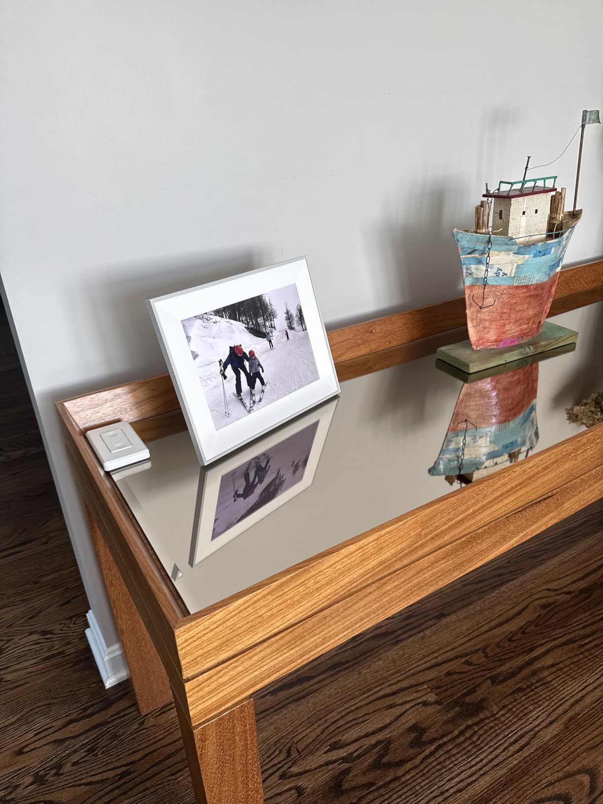 Aura HD Digital Picture Frame | Limited Edition: The Best Frame for Gifting | Wirecutter's best digital frame, no subscription, free unlimited photos and video, 1-minute set up, gift-ready, high-res customer photo 2