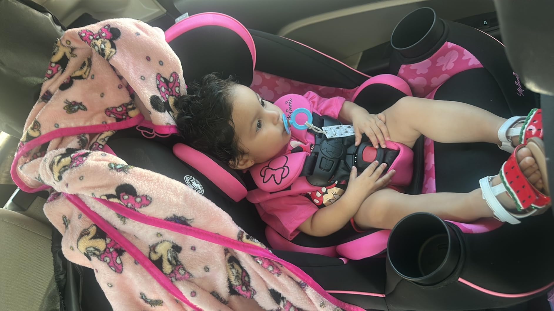 Disney Baby Grow and Go All-in-One Convertible Car Seat, Infant to Toddler Carseat, Mickey Sprinkle customer photo 1
