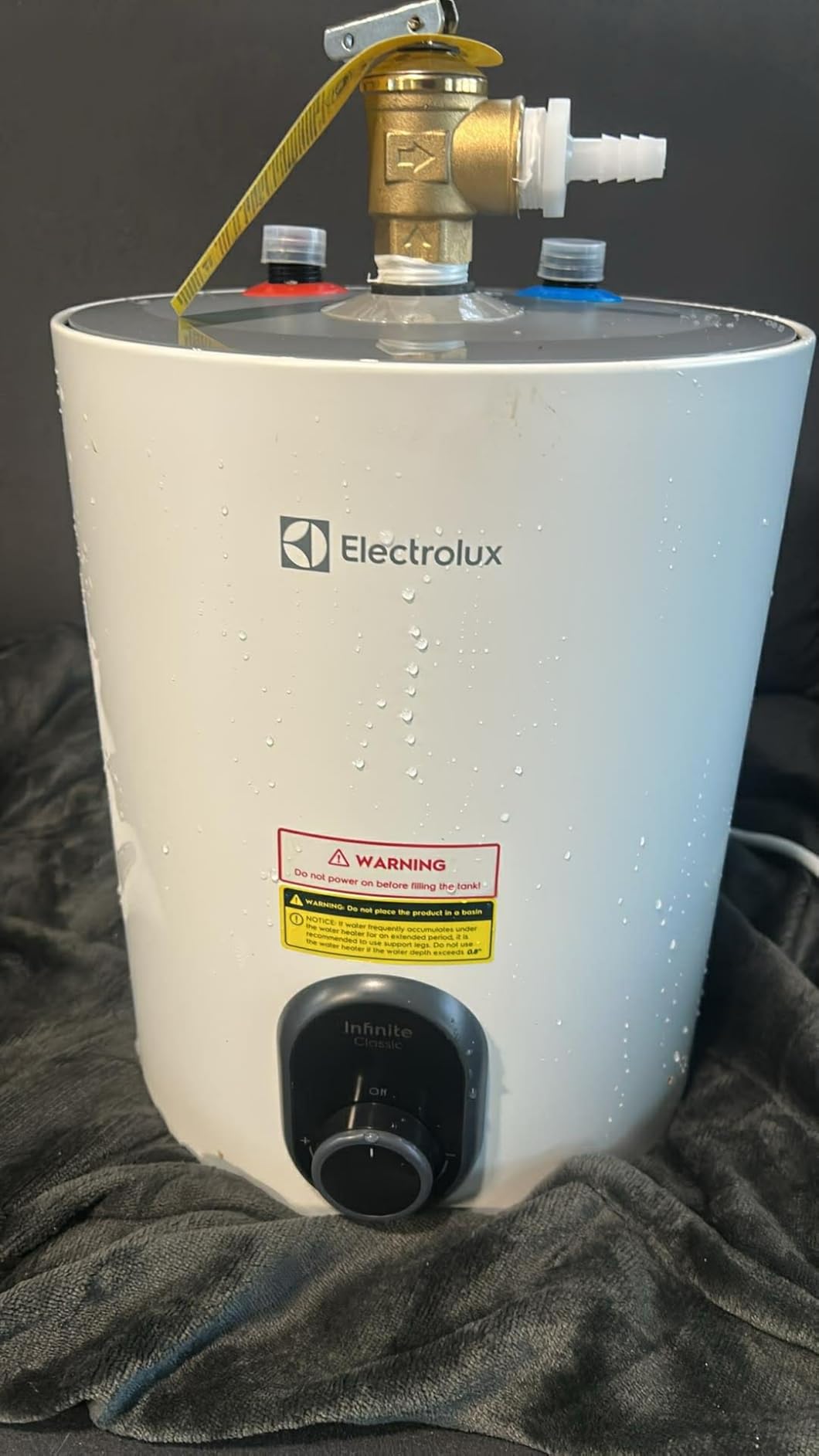 Water Heater Electric 8 Gallon Tank, Point of Use Under Sink Water Heater | Electrolux 120V Plug-in Hot Water Solution for Kitchen Sinks, Laundry Rooms, Beauty Salon, Garages & RVs customer photo 1