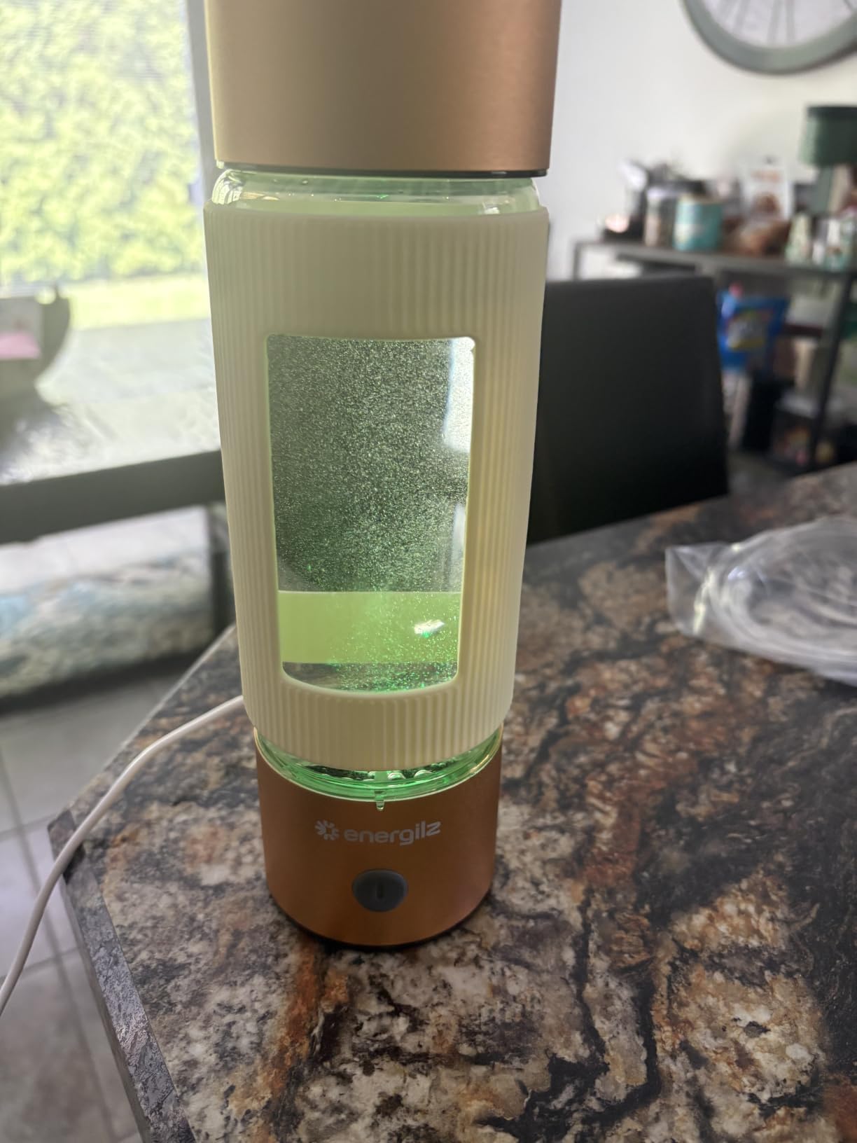 Hydrogen Water Bottle | 16.2 oz (480 ml) Hydrogen Water Generator | 6000 PPB Hydrogenator Machine | SPE/PEM Ionizer Generator (Silver) customer photo 2