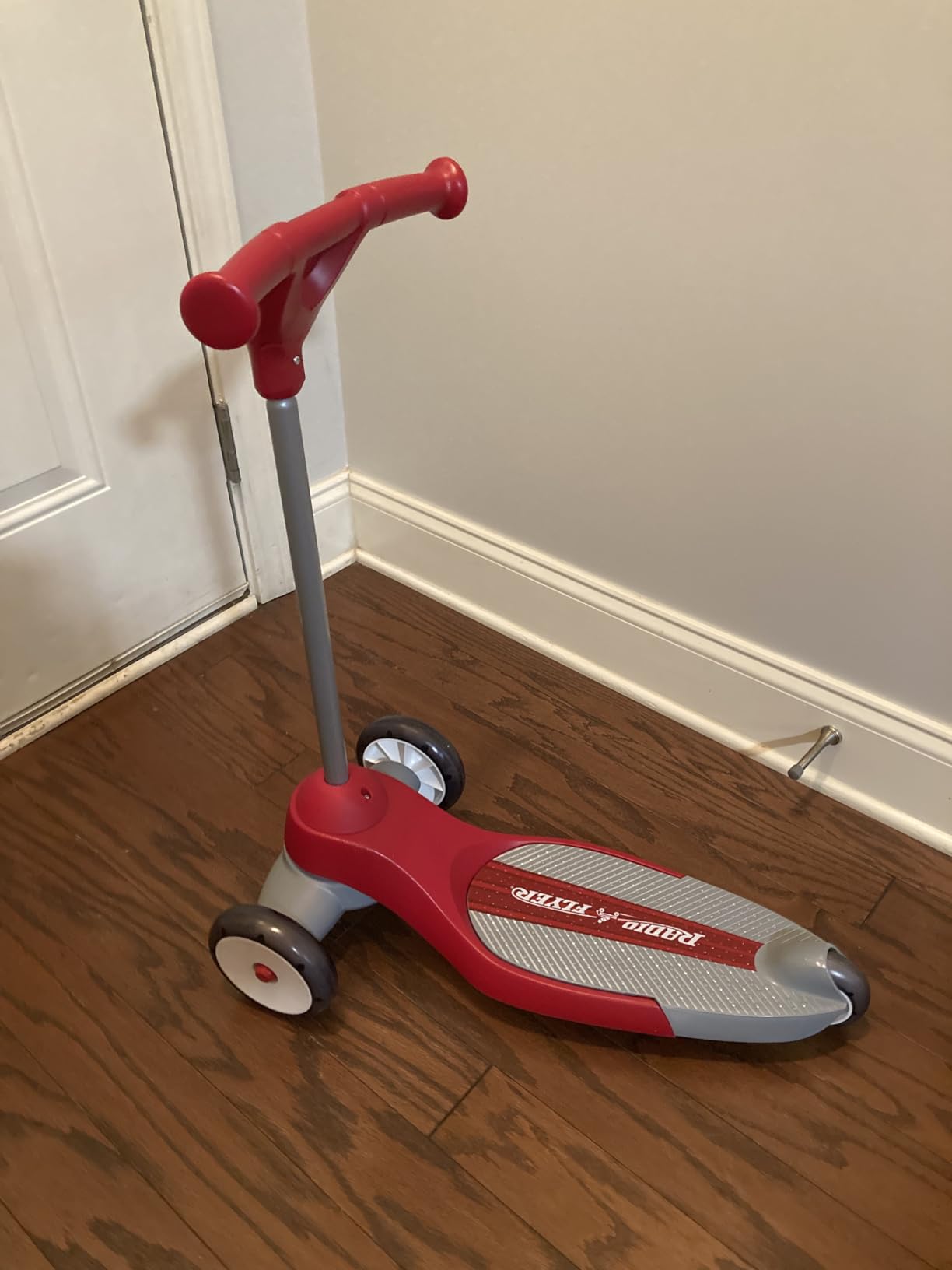 Radio Flyer My 1st Scooter, for Kids 2-5 Years Old, Blue | Extra Wide Base for Balance, 2 Front Wheels for Added Stability, Easy to Use Foot Brake, (Amazon Exclusive) customer photo 1