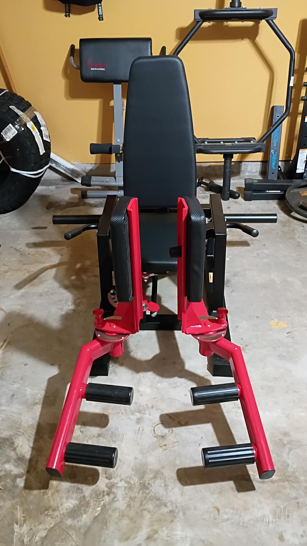 Mikolo Plate-Loaded Hip Abductor and Adductor Machine for Home Gym, 6-Level Gear System for Glute & Thigh Workout, Inner/Outer Thigh Trainer for Strength Training customer photo 2