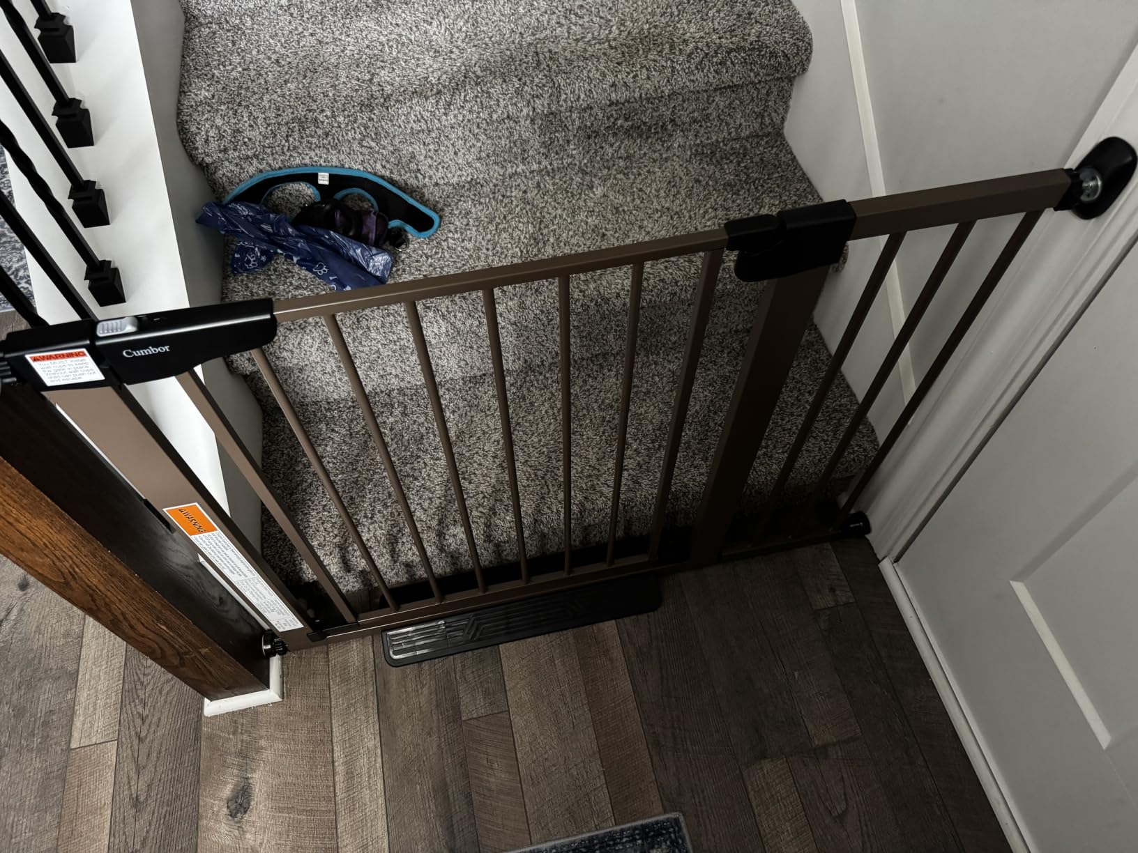 Cumbor Extra Wide Baby Gate, 36.6-69