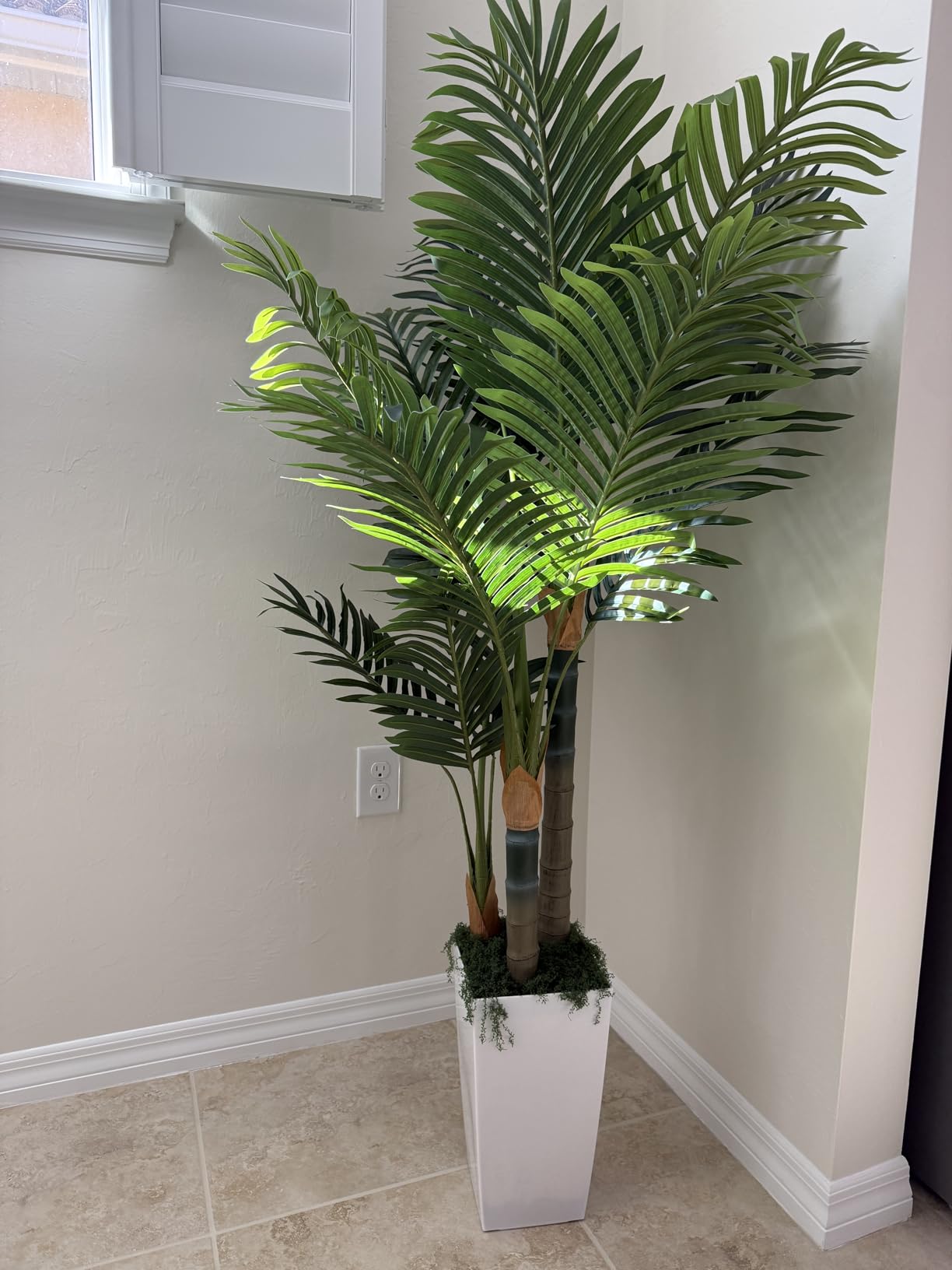5ft Artificial Palm Tree Indoor Plant, Triple Faux Tropical Areca Floor Plant in Pot, Artificial Plants with Lifelike Leaves for Home Office Decor customer photo 2