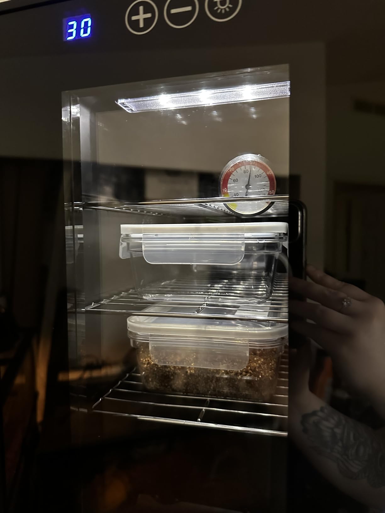 23L Reptile Incubator Cabinet Incubators for Hatching Eggs, Constant Temperature& Humidity Intelligent Reptile Egg Incubator with 10-40°C Cooling and Heating Temperature Control customer photo 1