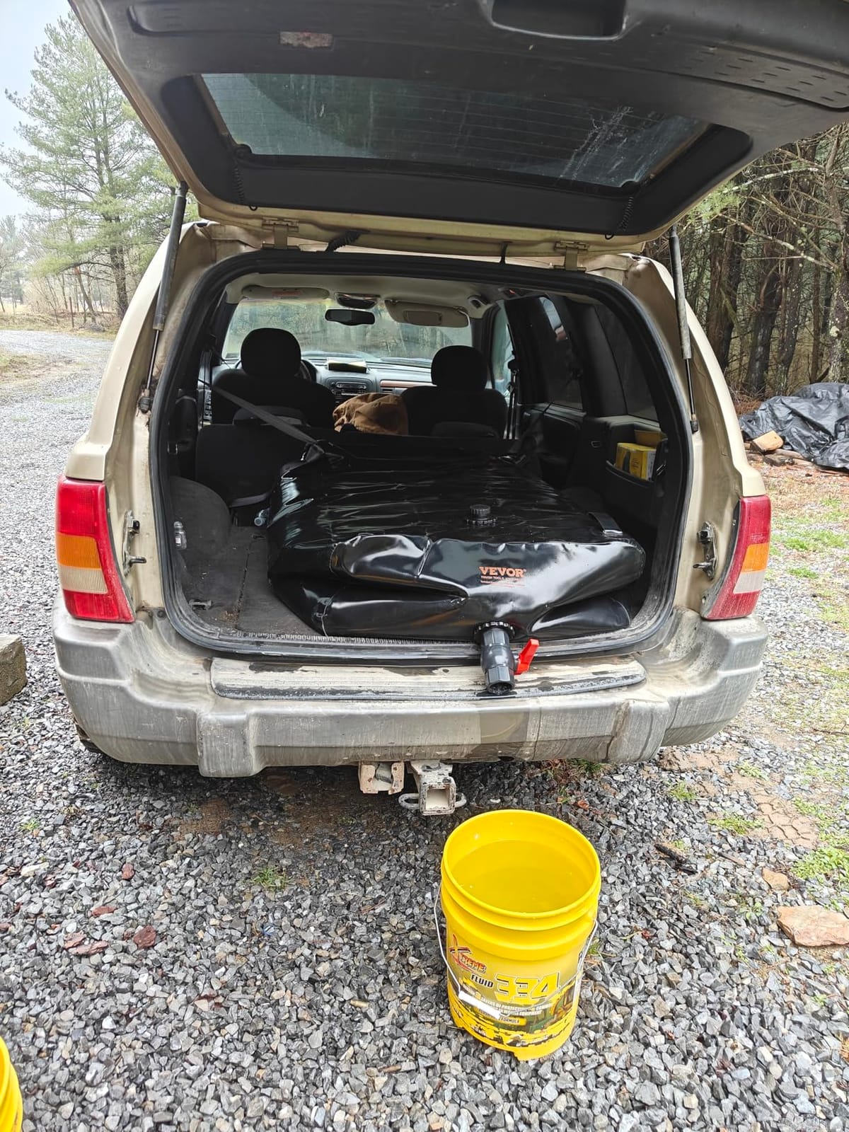 VEVOR Water Storage Bladder 264.2 Gallon Large Capacity Water Bag, Portable & Collapsible Soft Waters Container, Leakproof & Tear-Resistant PVC Emergency Waters Storage Tank for RV Truck & Outdoor Use customer photo 1