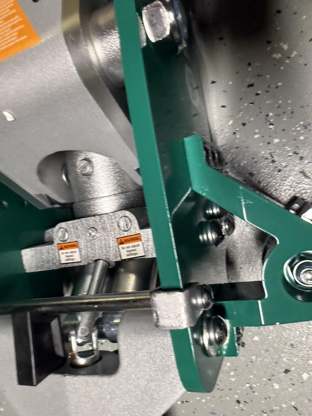 SATA 3-Ton (6,600 lb) Aluminum Floor Jack, Low-Profile Design with Dual-Piston Rapid Lift Pump, Tested for 1.5X Overload for Ultimate Safety, 30% Lighter Than Steel Model customer photo 1