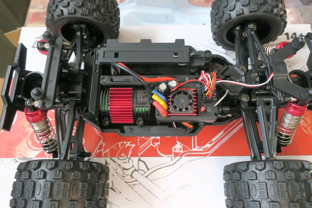 DEERC Fast Brushless RC Car for Adults, 1/14 4WD Off-Road Remote Control Car Truck, 46+ MPH Waterproof All Terrain RC Truggy with 2X 3S LiPo Batteries customer photo 2
