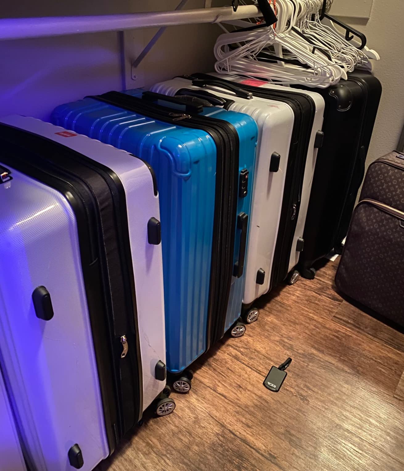 Coolife Luggage, Lightweight and Durable Hardshell, 28 in, apricot white customer photo 1