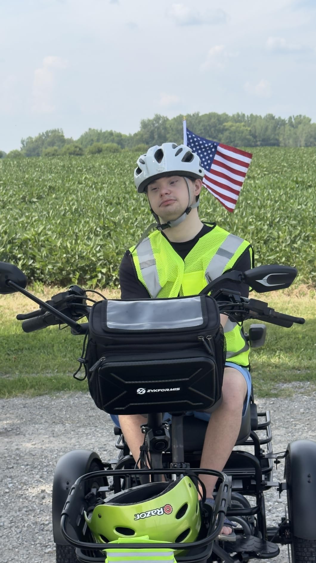 Folding Electric Tricycle for Adults 2 Seater, 20MPH 100 Miles 4