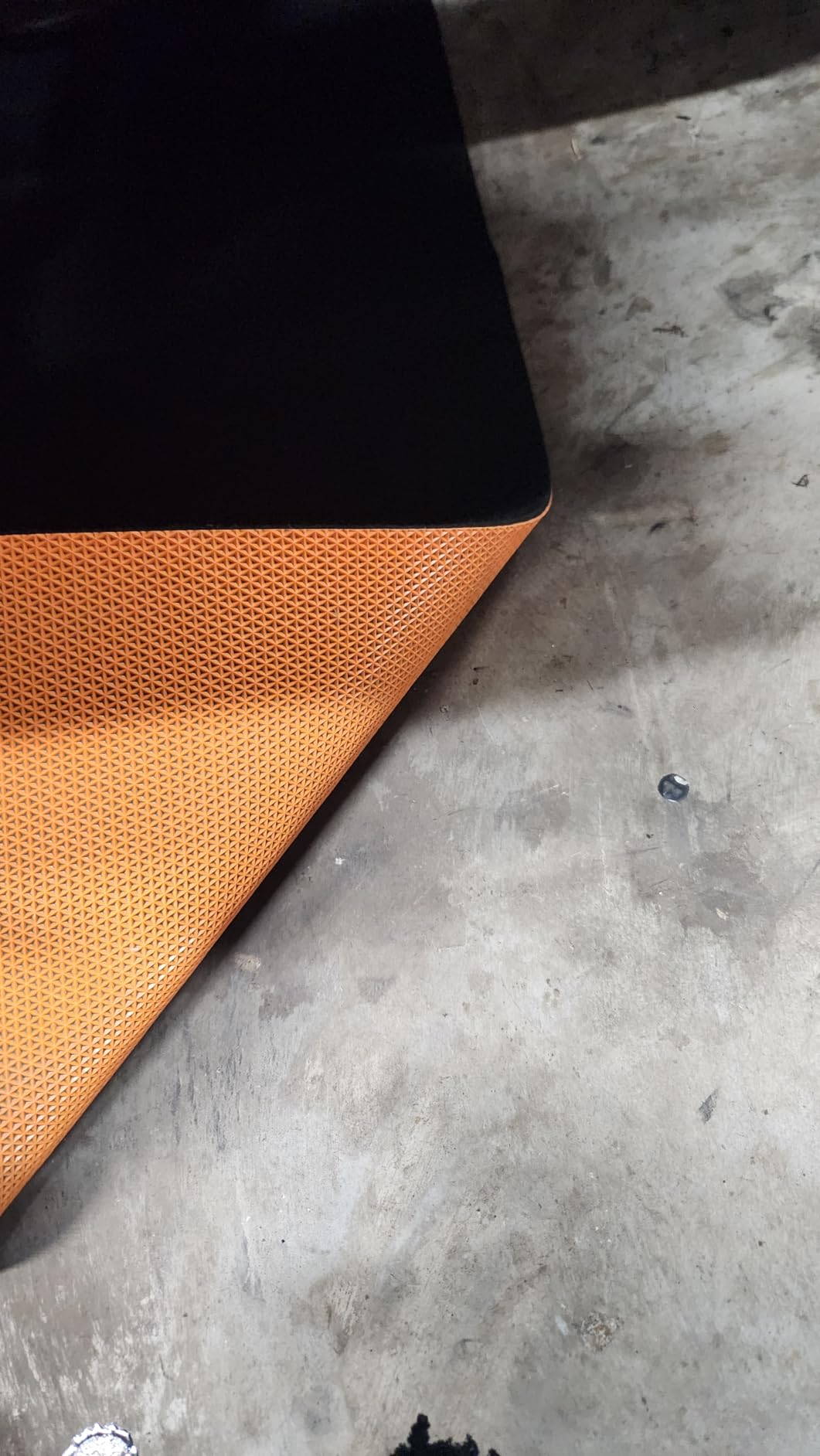 Heavy-Duty Garage Floor Mat 17' x 7'4