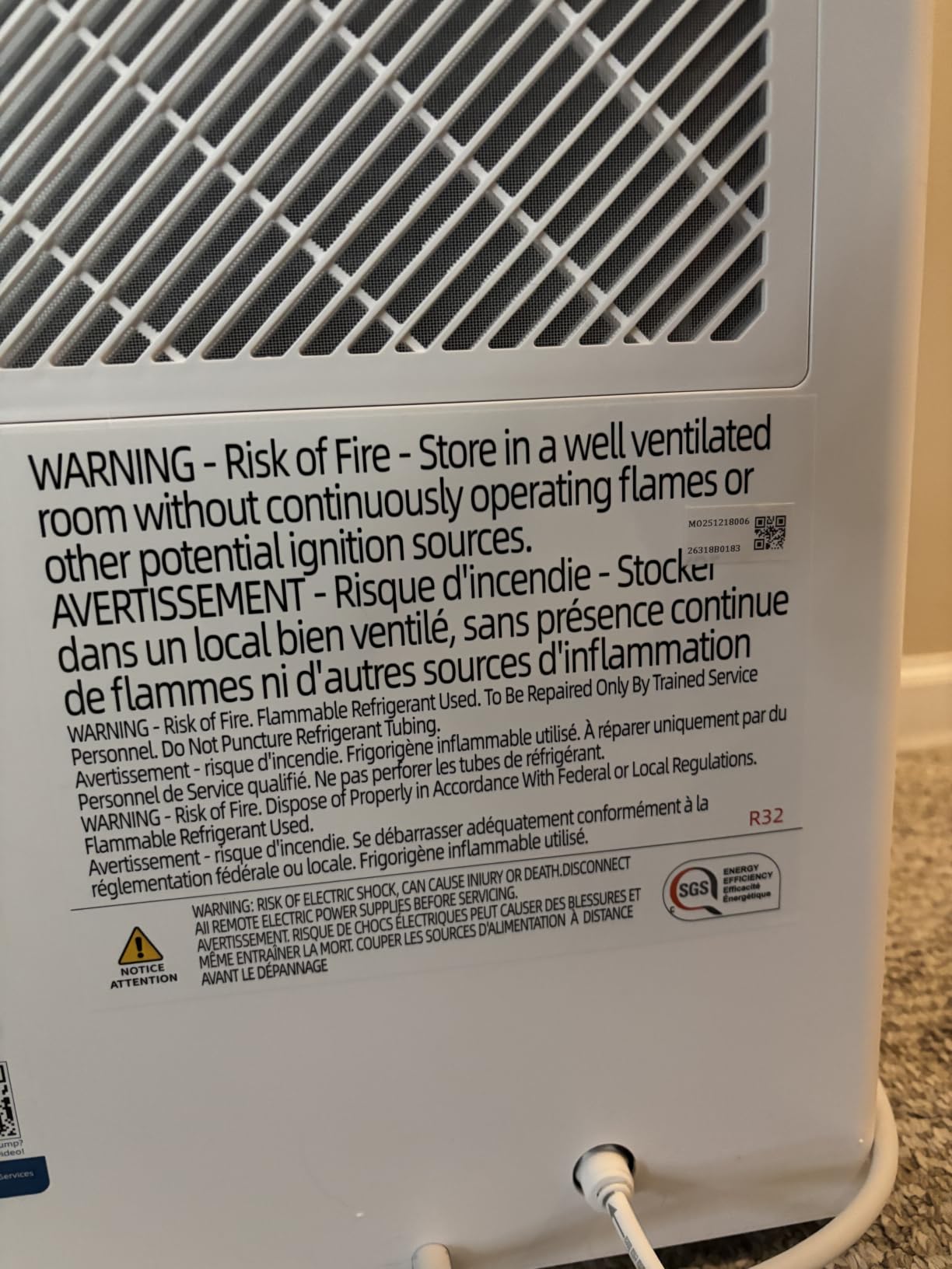 AEOCKY 4500 Sq.Ft Energy Star Most Efficient 2025 Dehumidifier with Pump, Max 80 Pint/Day Smart Compressor Dehumidifier with Drain Hose, Intelligent Humidistat,for Basement,Bedroom,Home,Bathroom customer photo 1
