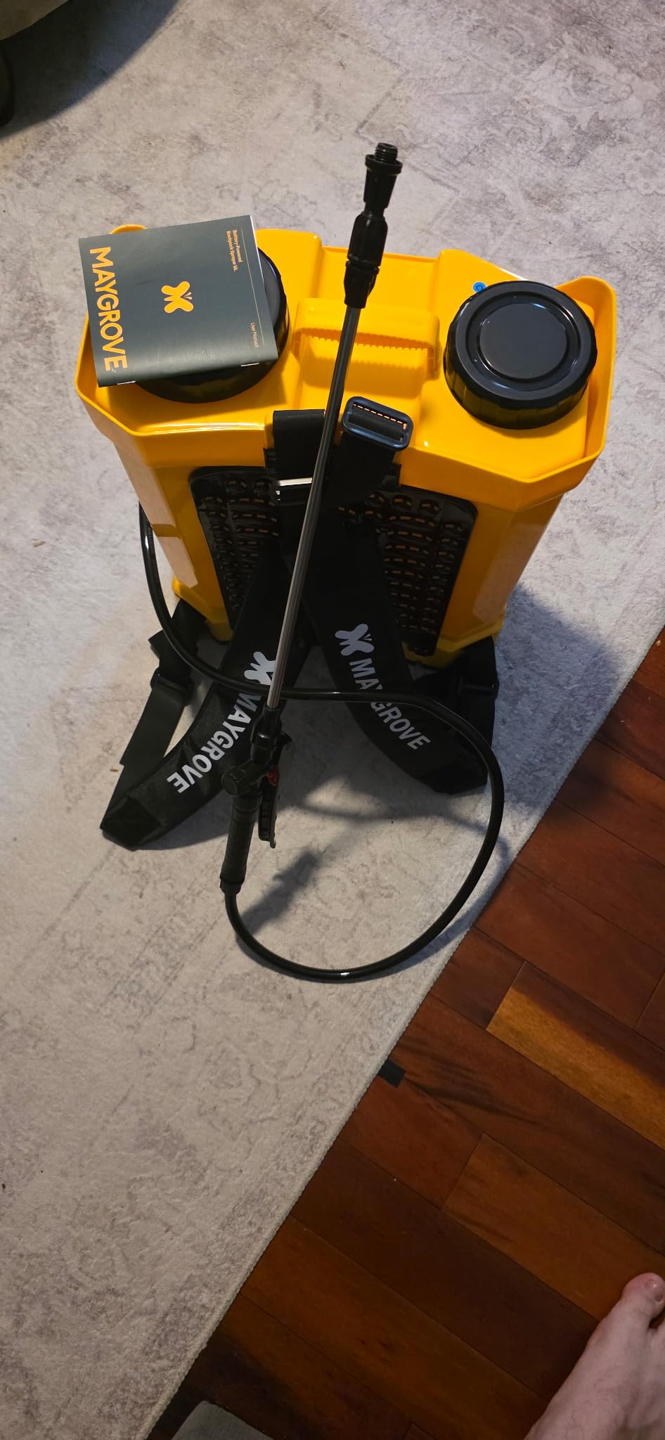 Maygrove 4.2 Gallon Battery Powered Backpack Sprayer | Up to 100 PSI Electric Sprayer with Adjustable Wand & 5 Nozzles customer photo 2