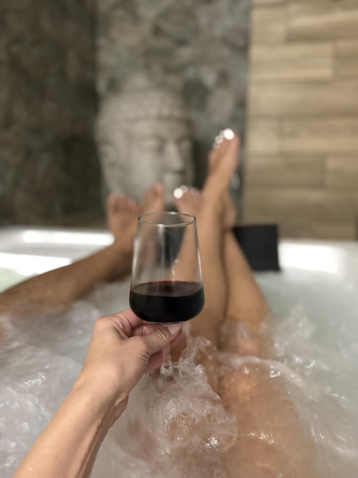 71 x 47-Inch Two-Person Whirlpool Bathtub - 30 Jets | LUTHBAXE Jetted Massage Tub - 18 Water Jets, 12 Air Jets, 100-Gallon Capacity, Chromatherapy and ETL Certification customer photo 1