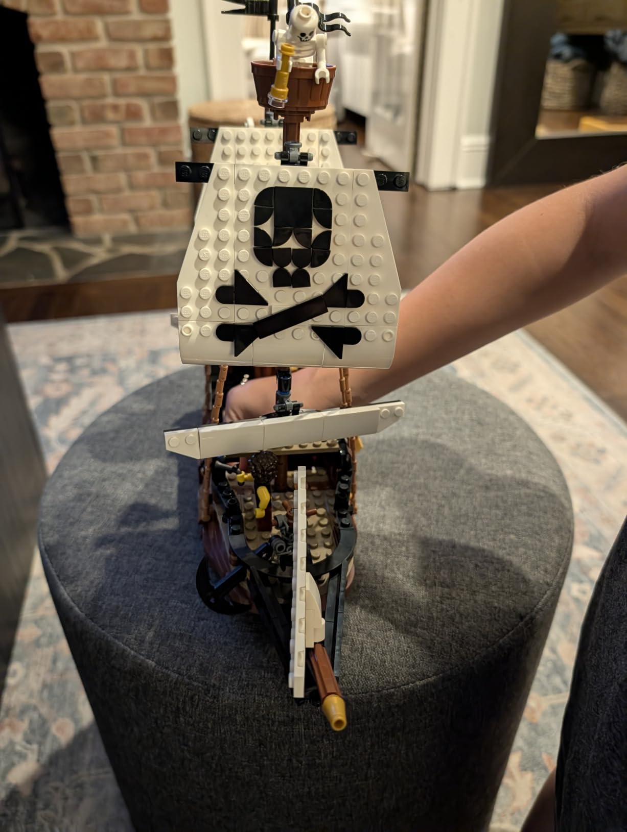 Creator 3 in 1 Iconic Pirate Ship Toy - Building Set for Boys & Girls, Ages 9+ - Includes 5 Minifigures - Gift for Kids' Birthdays - 31387 customer photo 1