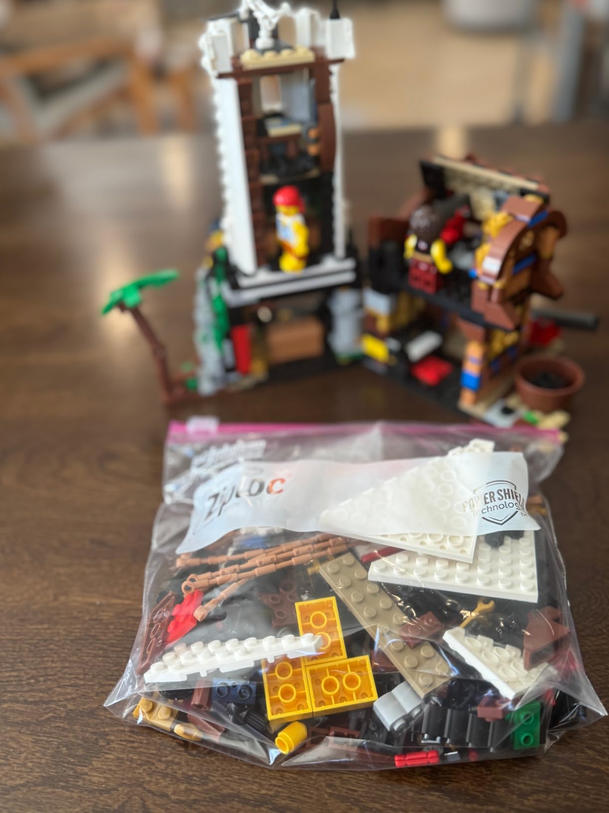 Creator 3 in 1 Iconic Pirate Ship Toy - Building Set for Boys & Girls, Ages 9+ - Includes 5 Minifigures - Gift for Kids' Birthdays - 31387 customer photo 2