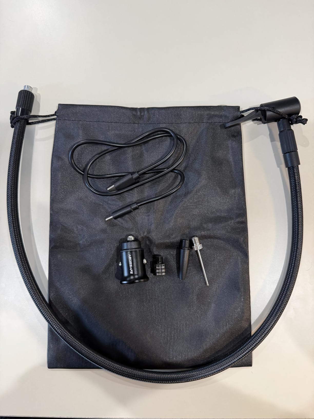 Tire Inflator Portable Air Compressor, SuperBars 7X Faster Air Pump with APP, 160PSI 48LPM Electric Tire Pump with 10400mAh Battery, 45W Faster Charging, Tire Inflator for Car SUV Pickup RV MPV Truck customer photo 2