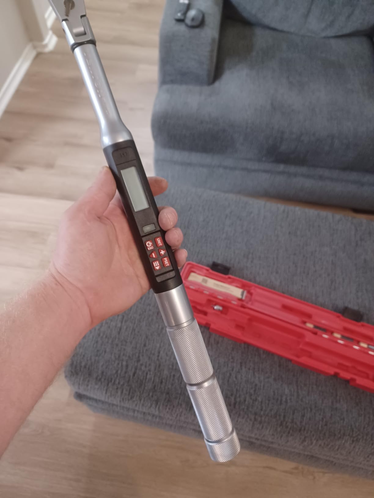 TEKTON 1/2 Inch Drive Electronic Torque Wrench | TRQ82123 customer photo 2