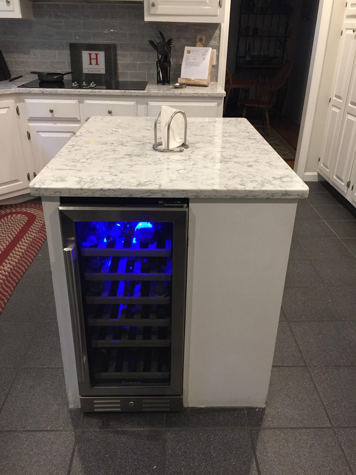 Kalamera 24 inch Wine Fridge Hold 21 Bottles and 75 Cans, Dual Zone Cooling | Wine and Beverage Refrigerator, Built-In or Freestanding with Blue LED Light for Home/Bar/Office customer photo 1