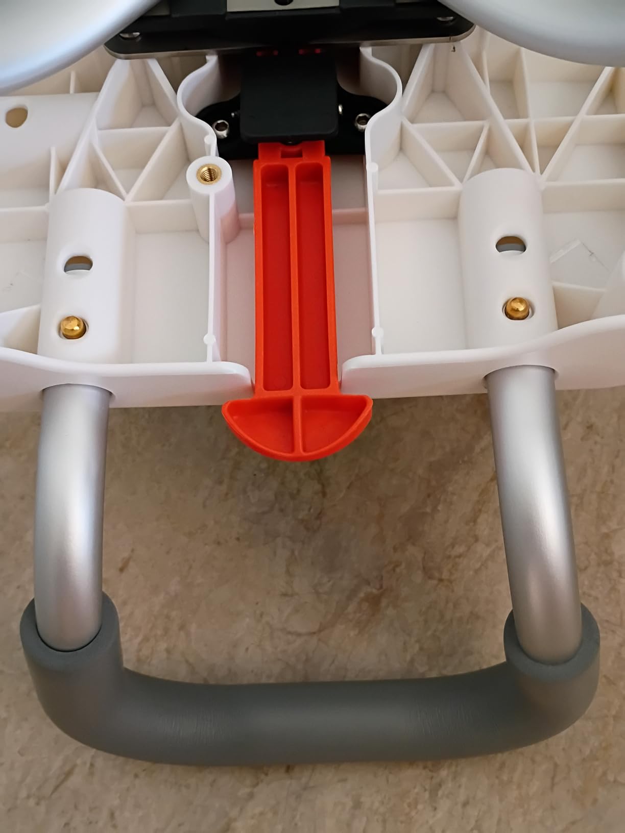 KingPavonini 360 Swivel Shower Chair for Inside Shower, 550 LB Heavy Duty | Stable Flat Tube Frame, Shower Chair for Elderly and Disabled, 360 Swivel with 90 Lock, M-Shaped Anti-Slip Seat, Tool-Free customer photo 2