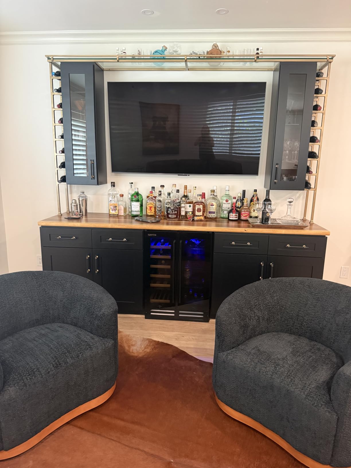 ICEPURE Wine and Beverage Refrigerator 24 Inch, Dual Zone Wine and Beverage Cooler with Glass Door, Freestanding or Built-In Wine Fridge Under Counter Lockable, Hold 19 Bottles and 58 Cans, Dark Black customer photo 2