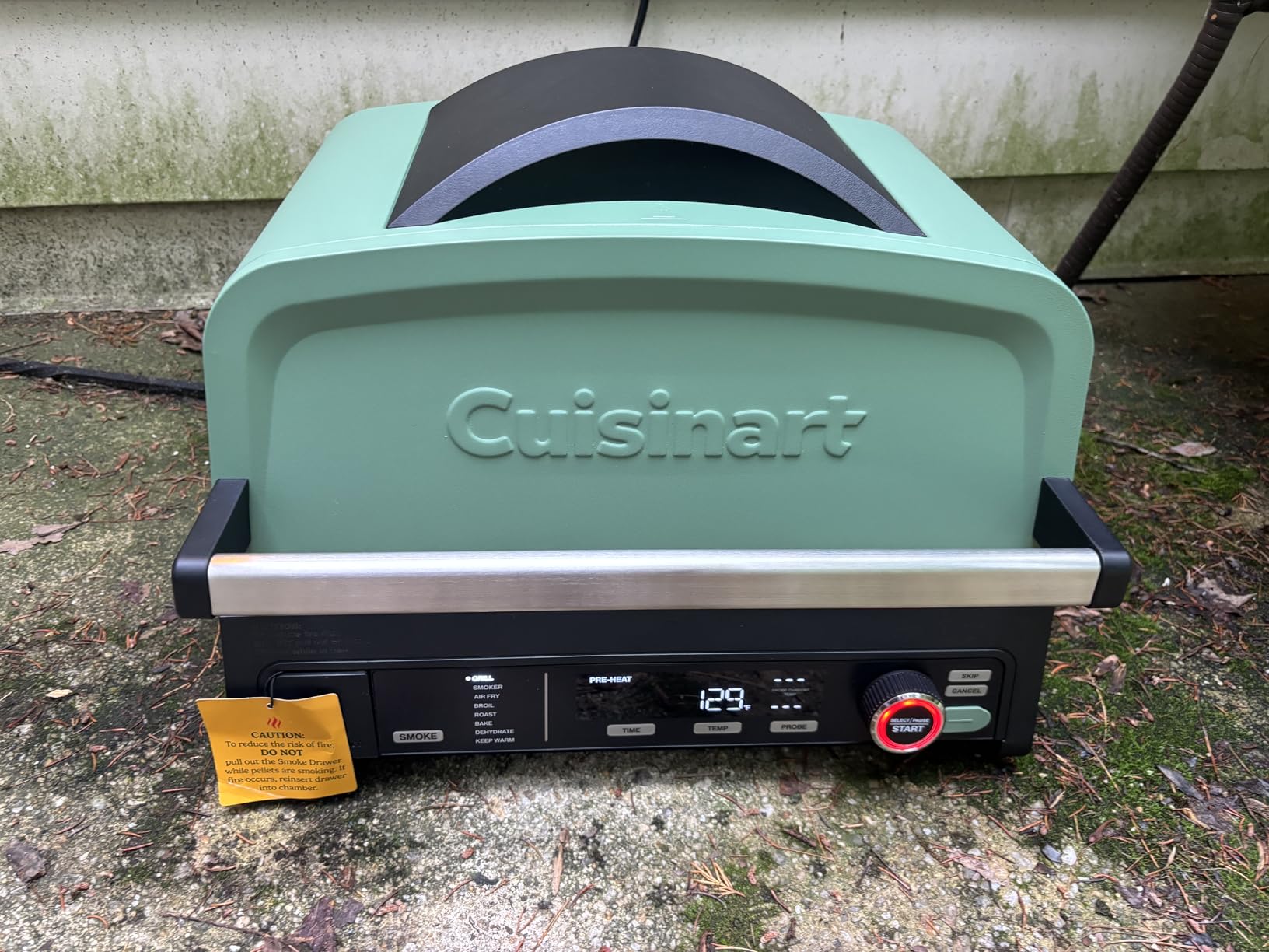 Cuisinart FlavorBoost™ 8-in-1 Outdoor Electric BBQ Grill & Portable Smoker, Air Fryer Grill Combo with Smart Probe, Smoke Drawer, 154 sq. in., Patio & Balcony Grill for Apartments, CEG-1302 customer photo 2