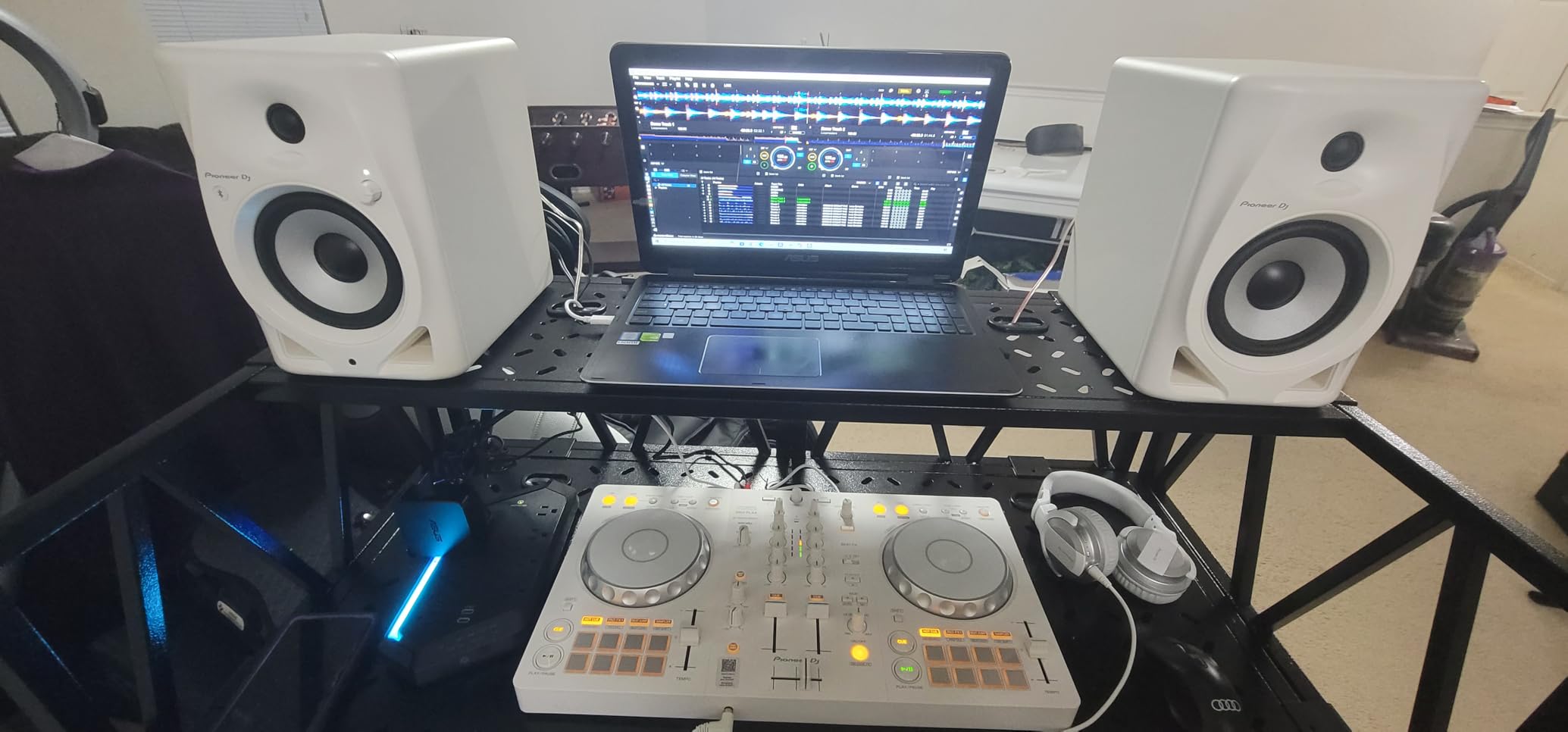 RDCMKL Two-Tier DJ Table Stand Portable Booth - 40