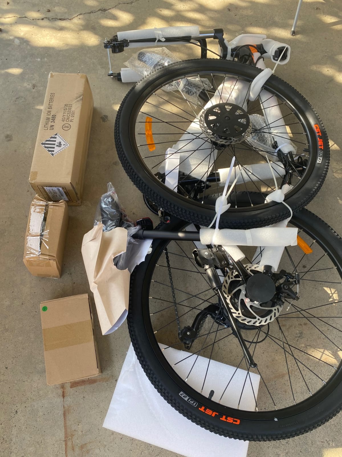 ANCHEER Electric Bike for Adults, Electric Mountain Bike, 26