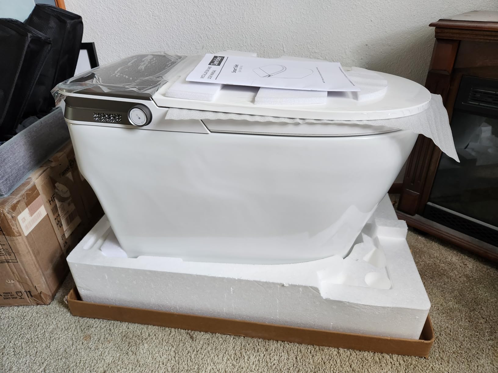 DeerValley Smart Toilet with Built-in Bidet, Auto Open/Close One Piece Toilet, 1000g MaP Auto Powerful Flush, Hot & Cold Bubble Spa Wash, Foam Shield, ADA Height, Built-in Pump for Low Water Pressure customer photo 2