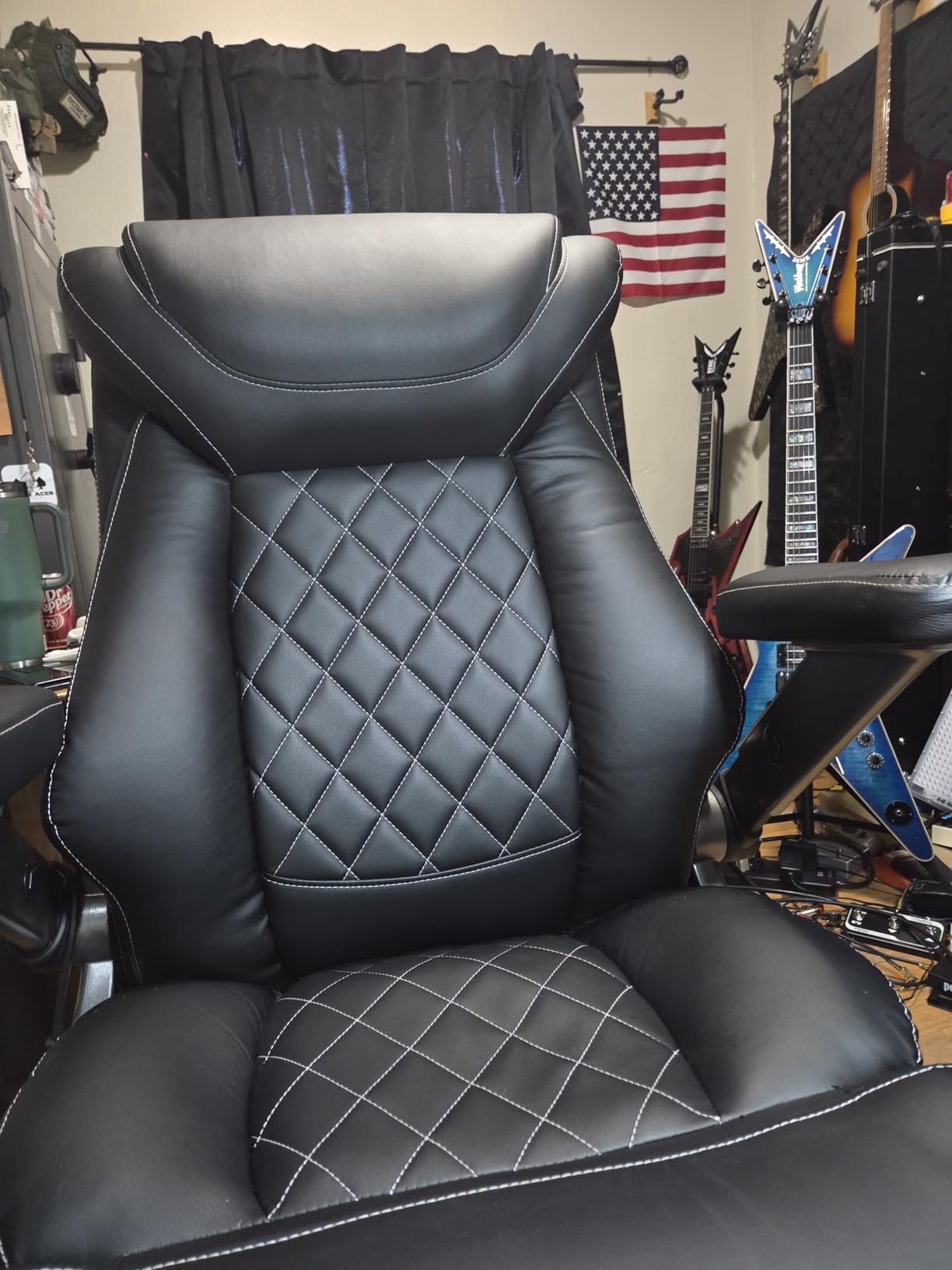 600LBS Large Big and Tall Office Chair, Heavy Duty Wide Ergonomic Gaming Office Chair with 5D Flip Arms, Comfy PU Leather Executive Office Desk Chair, Extra Wide Padded Seat, Adjustable Lumbar customer photo 1