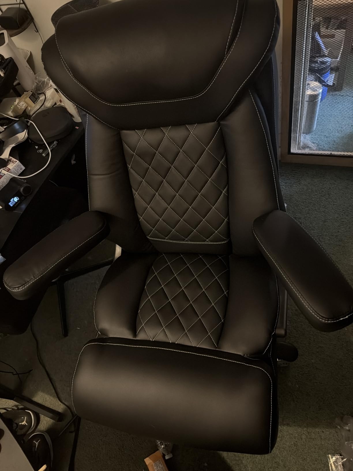 600LBS Large Big and Tall Office Chair, Heavy Duty Wide Ergonomic Gaming Office Chair with 5D Flip Arms, Comfy PU Leather Executive Office Desk Chair, Extra Wide Padded Seat, Adjustable Lumbar customer photo 2