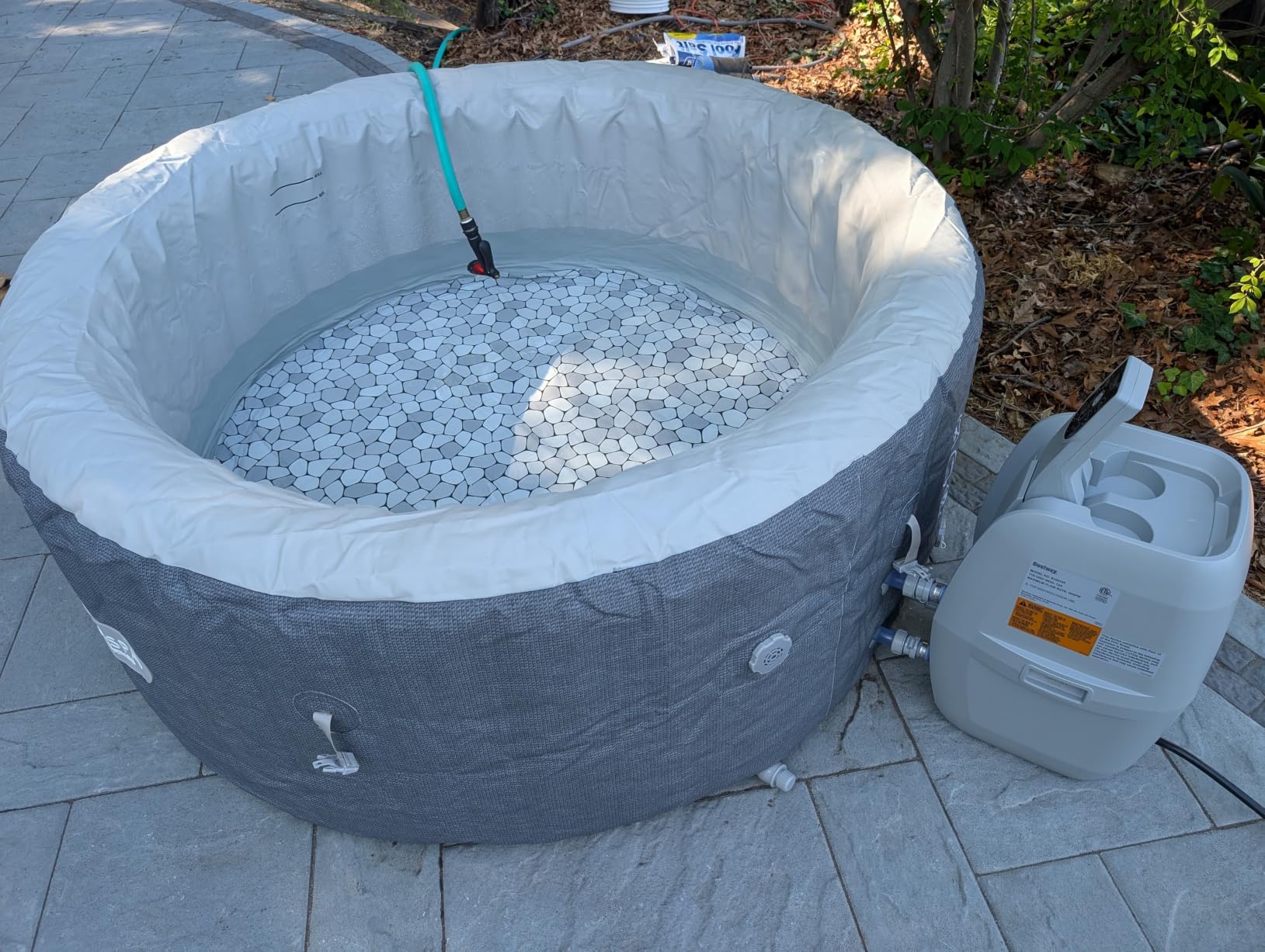Bestway SaluSpa Hot Springs Inflatable Hot Tub, Fits Up to 2-4 Persons, Energy-Efficient Portable Spa, Outdoor Blow Up Hottub for Backyard, 120 AirJets, 71