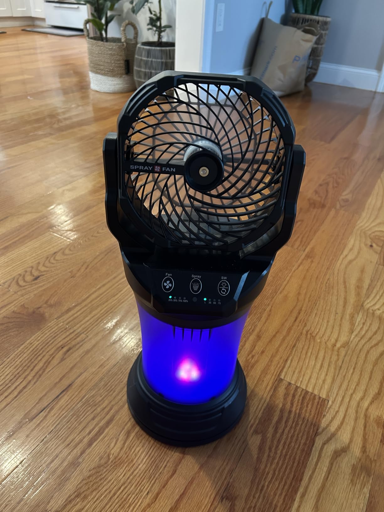 Misting Fans for Outside, Portable Mister Fan with 30000mAh Battery & Remote, 2L Tank & 4 Speeds Mist Modes, Extreme Heat Relief for Camping Patio Garden Backyard Tailgate Parties customer photo 1