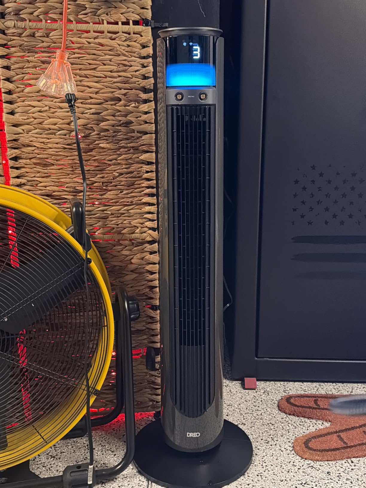 Dreo Smart Tower Fan for Indoor & Outdoor Use, 33 ft/s High Velocity, 20 dB | 12 Speeds, 4 Modes, 150° Customizable Oscillating Floor Fan, Standing Fan for Bedroom, Weather Resistant, DC Motor, Grey customer photo 1