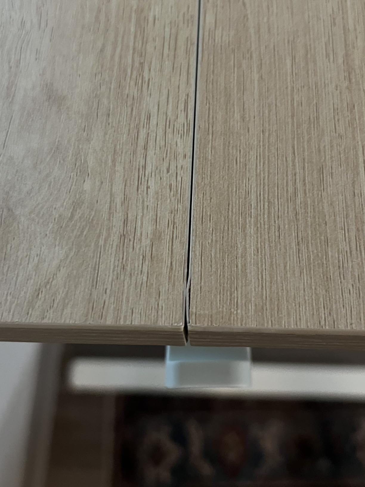 Cubiker Standing Desk, 32