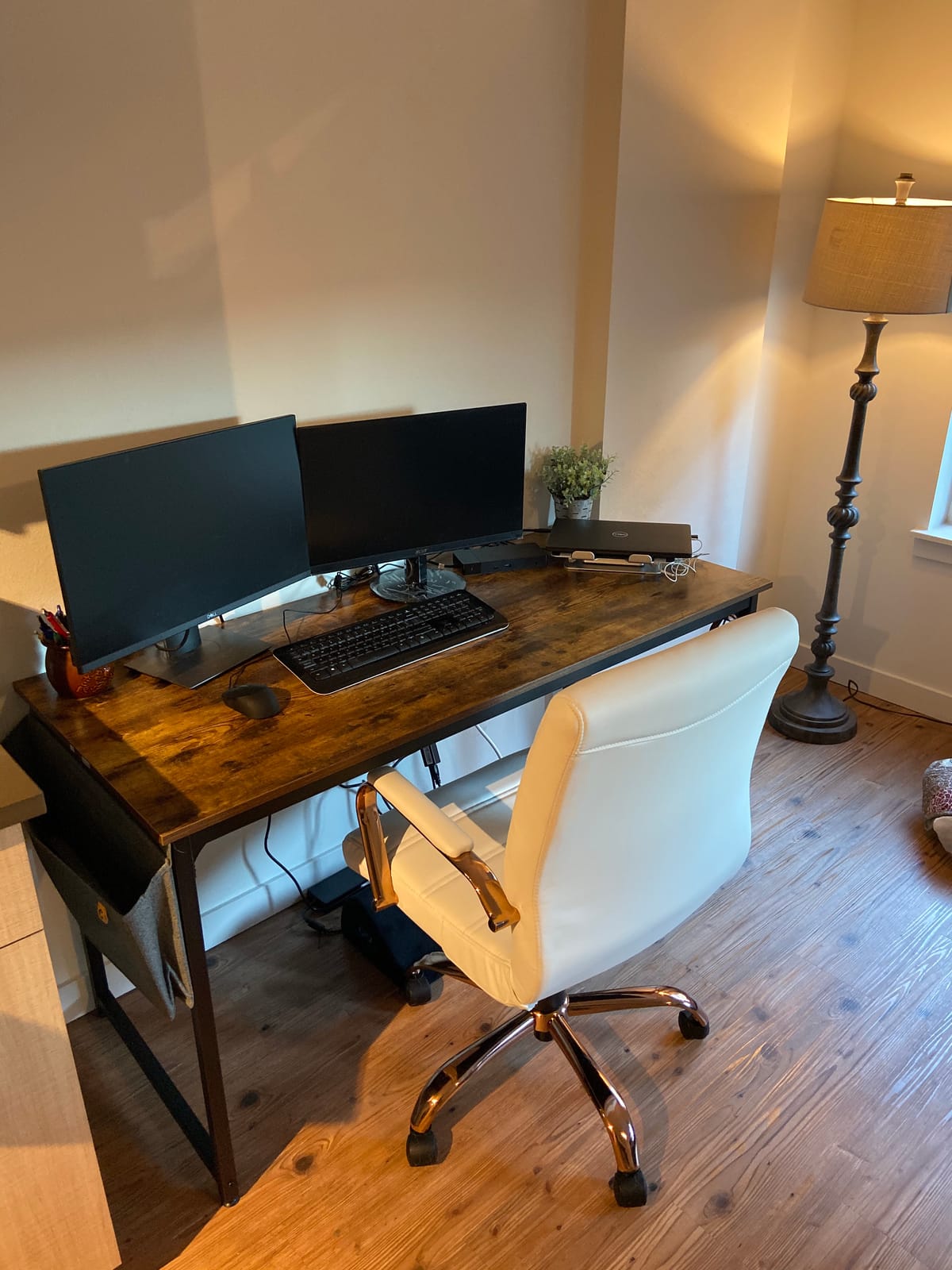 CubiCubi Electric Standing Desk 48 x 24 Inch, Height Adjustable Sit Stand Desk with Memory Presets, Splice Desktop Computer Desk for Home Office, White Frame/Light Walnut Top customer photo 1