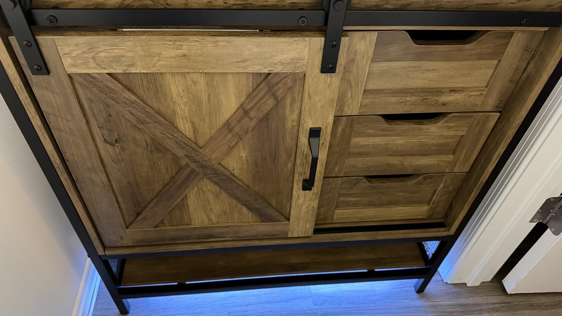 Concho 30'' Farmhouse Bathroom Vanity with Vessel Sink, Bathroom Sink Storage Cabinet with LED Light & Sliding Barn Door, Rustic Brown customer photo 1