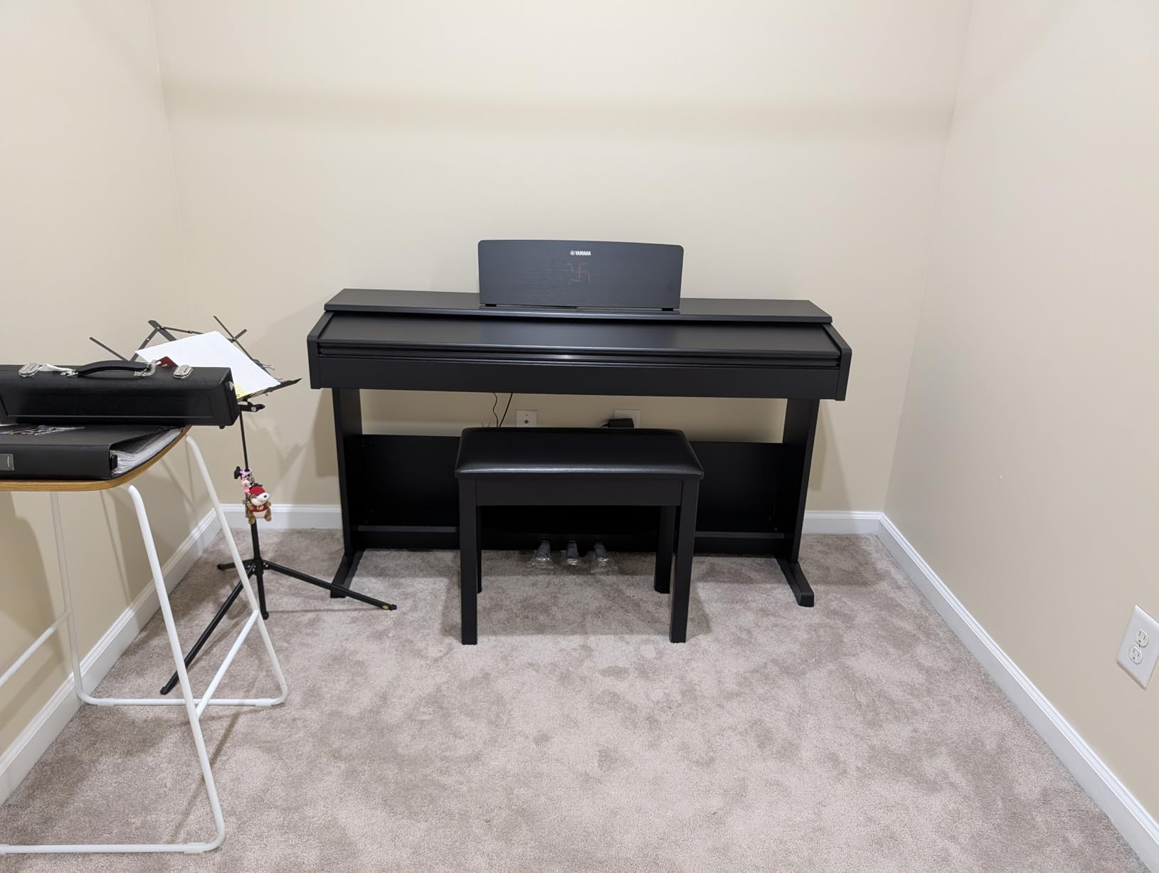 Yamaha YDP105 88-Key Weighted Action Upright Digital Piano for Beginner and Intermediate Players, Bench Included customer photo 1