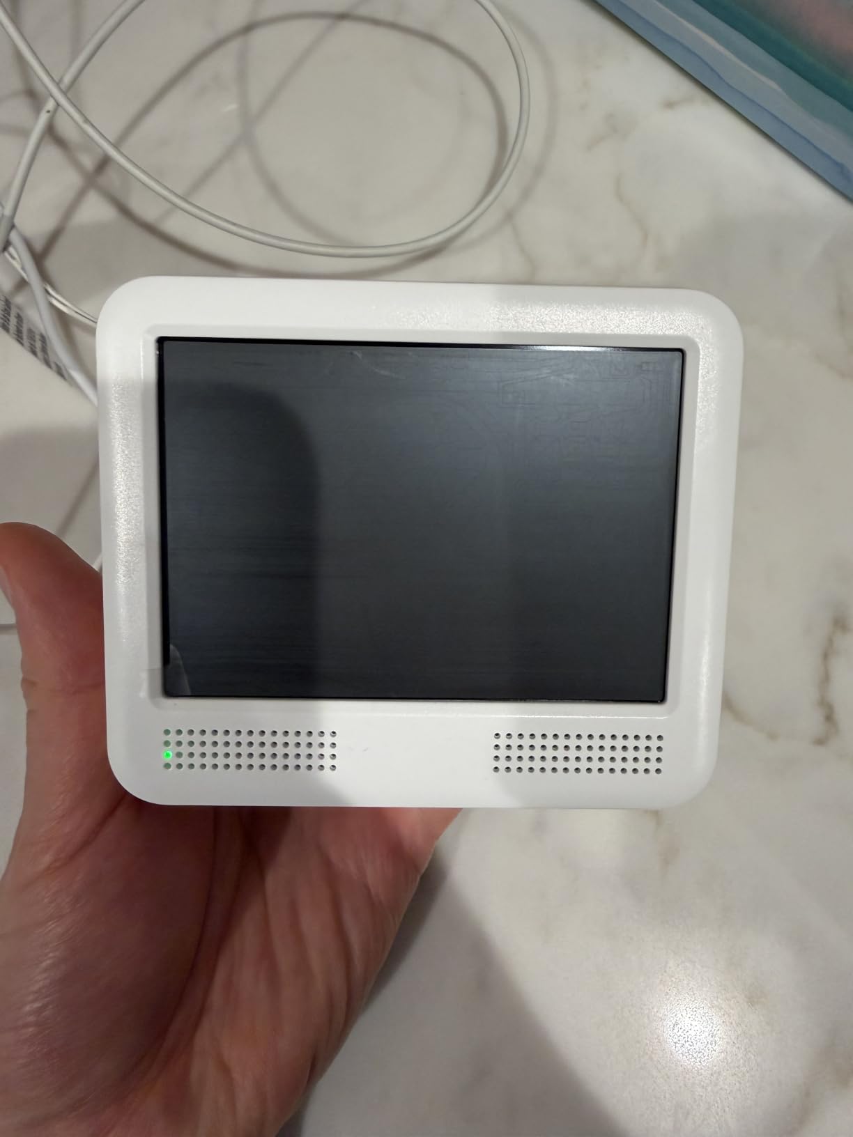 Indoor Air Quality Monitor for Home, CO2 Detector with PM2.5 PM10, Formaldehyde TVOC Sensor, AQI Temperature Humidity Display (White) customer photo 2