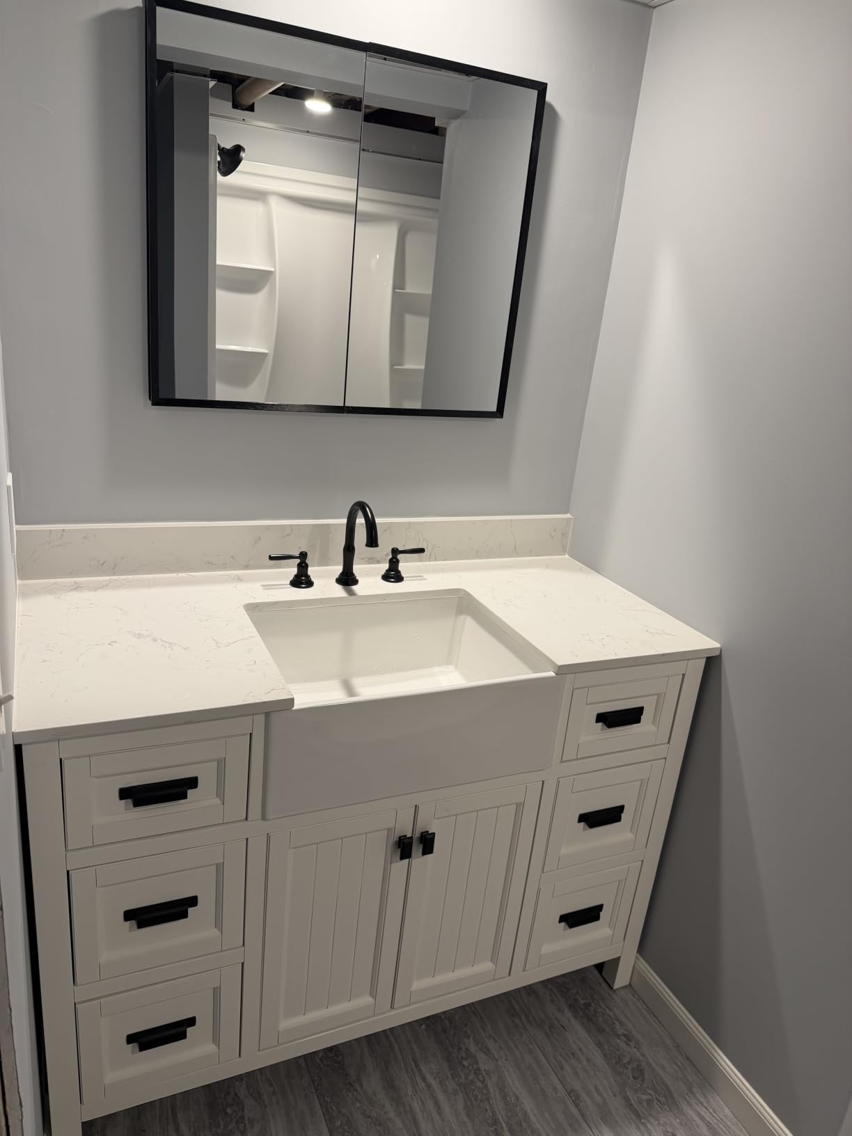 48 Inch Bathroom Vanity with Sink, Freestanding Single Sink Bathroom Vanities with Soft Close Doors & Drawers, Carrara Stone Top & Backsplash, No Assembly Required, Black customer photo 2