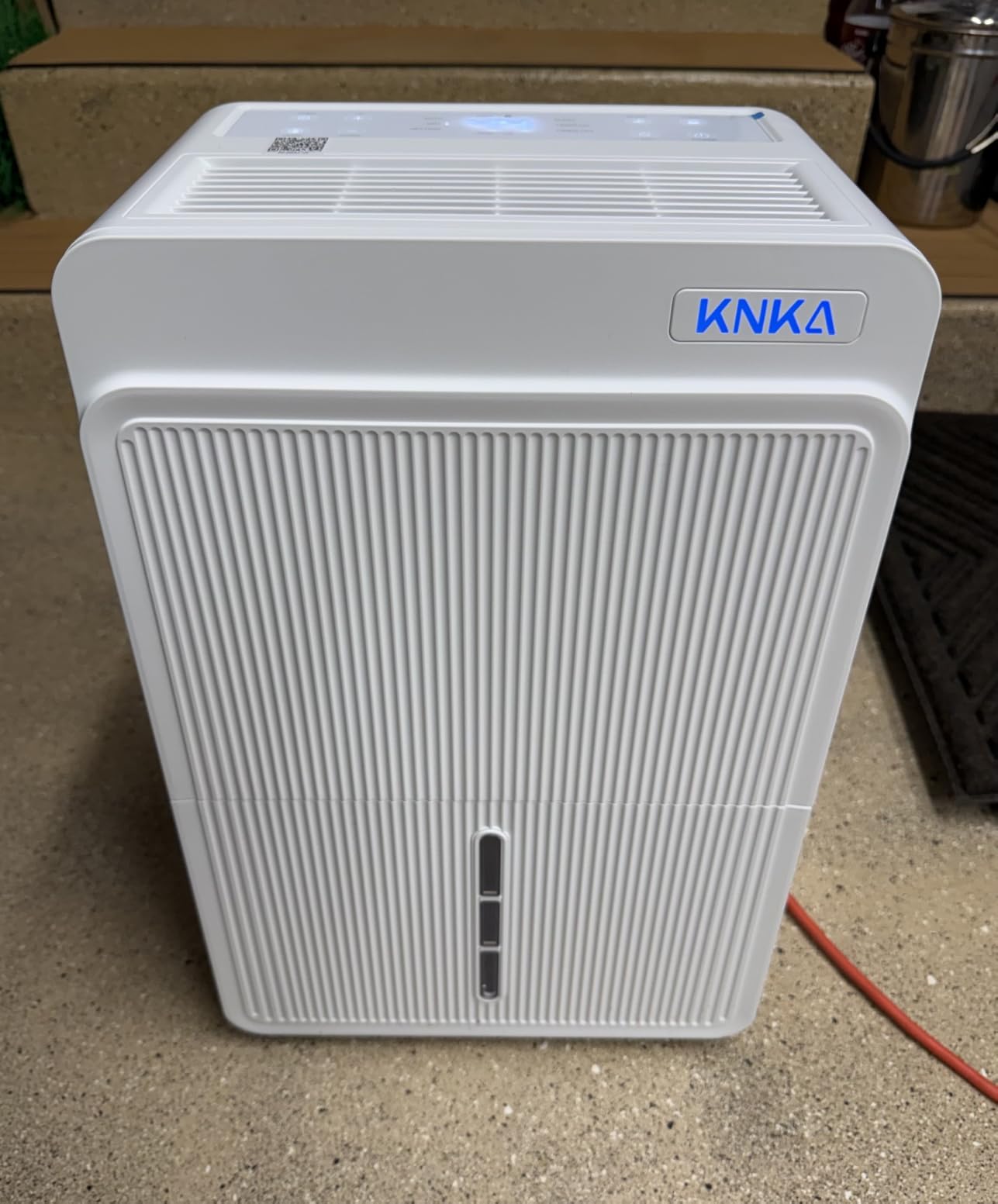 KNKA Energy Star 4500 Sq.Ft Dehumidifier, Max 80 Pint/Day Dehumidifier with Drain Hose, Dehumidifier for Basement, Bedroom, Bathroom, Large Room, Smart Humidity Control, Dual Timer, Sleep Mode customer photo 1