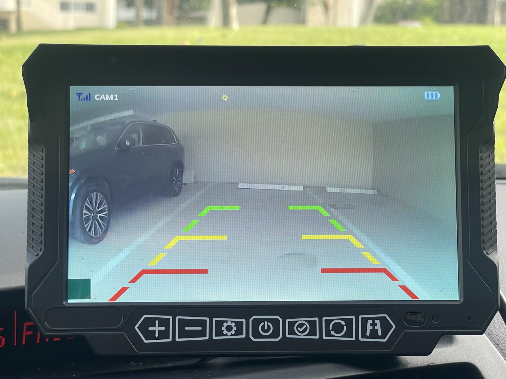 HD 1080P Magnetic Wireless Backup Camera for RV - 1-Min Easy Install | Stays Secure on Bumpy Driving for RV Trailer - 7'' Monitor for Rear View & Parking While Travel customer photo 1