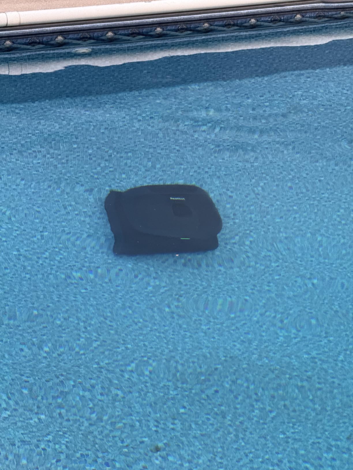 Beatbot Sora 30 Pool Vacuum, Floor & Wall & Waterline & Platform Cleaning, 6800GPH Power, Smart Parking, 300Min Runtime, 5L Capacity, for Above & In-Ground Pools 3229 sq.ft, Deep Blue customer photo 1