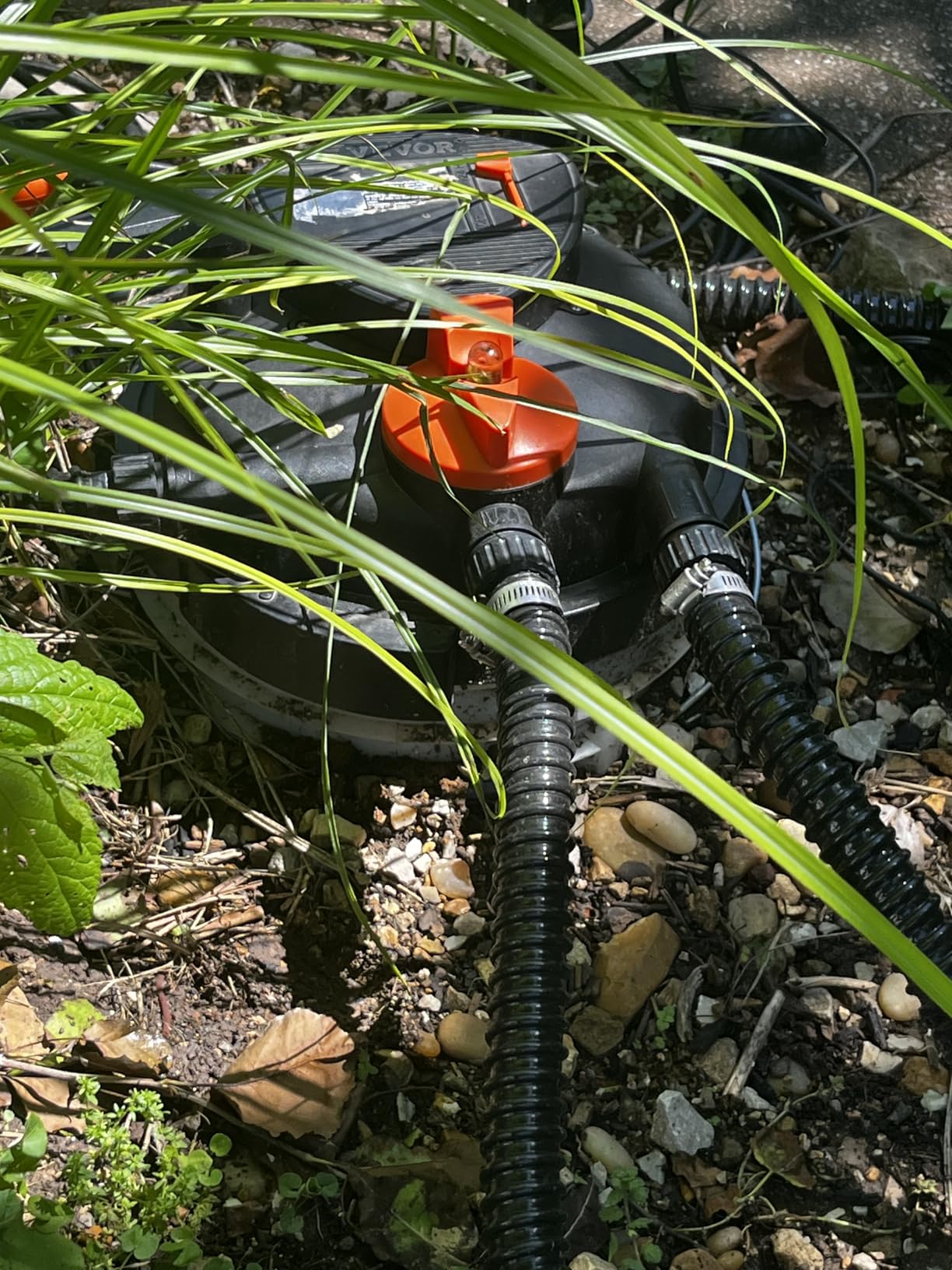 Three seconds 1840GPH Bio Pressure Pond Filter with 13W Cleaning Light | Various Ponds. Koi Pond Filter for Outdoor Ponds, Ornamental Pond up to 1600 Gallons or Fish Pond up to 800 Gallons customer photo 2