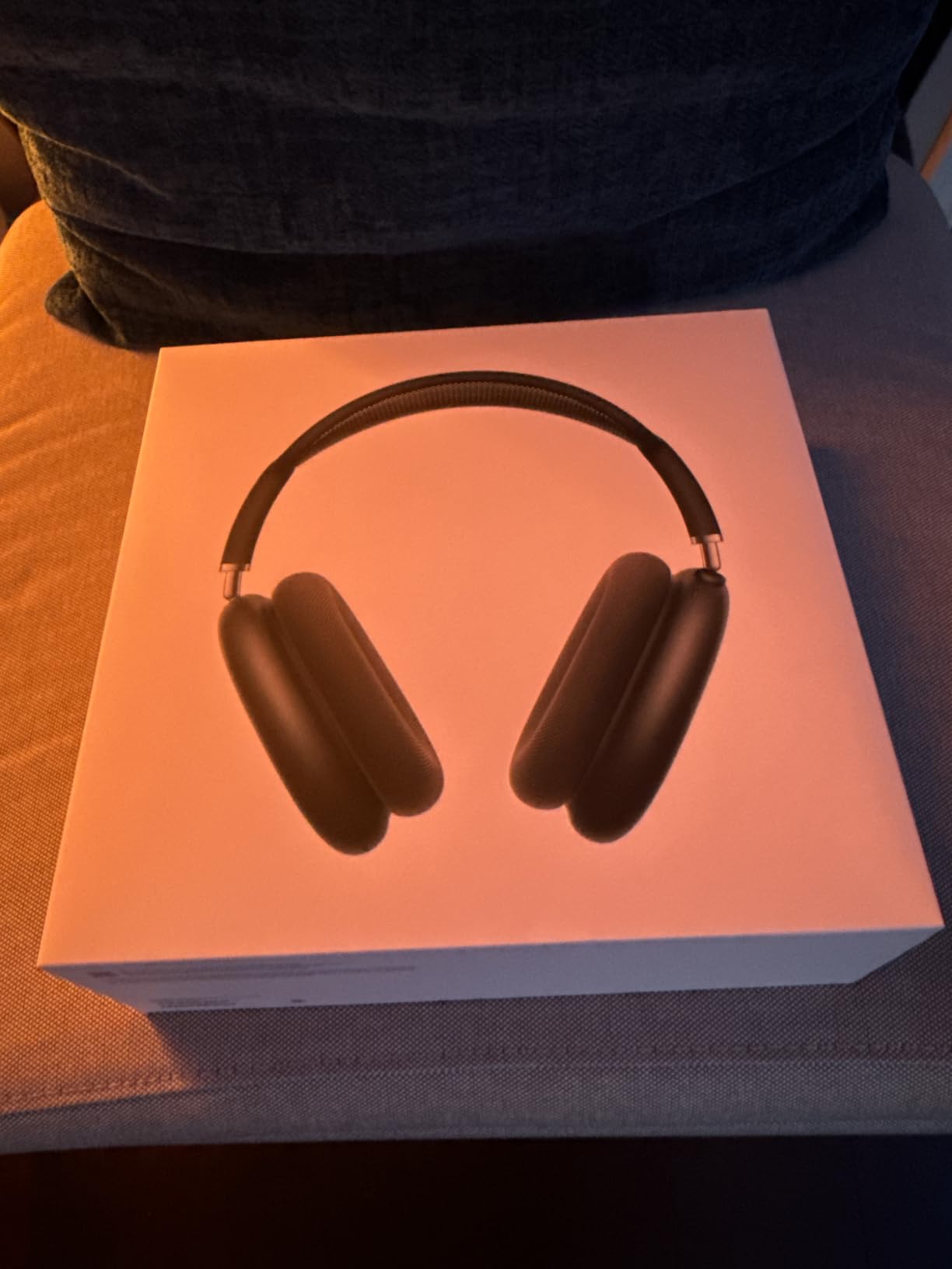 AirPods Max 2 Wireless Over-Ear Headphones - Midnight | Active Noise Cancellation, Adaptive Audio, Personalized Spatial Audio, Live Translation, Bluetooth Headphones for iPhone customer photo 1