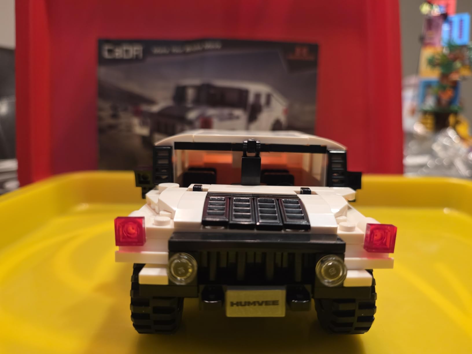 CADA Bricks - Humvee 1:24 Scale Military Vehicle Building Kit customer photo 2